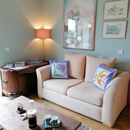 Daire Mountain And Sea Views *